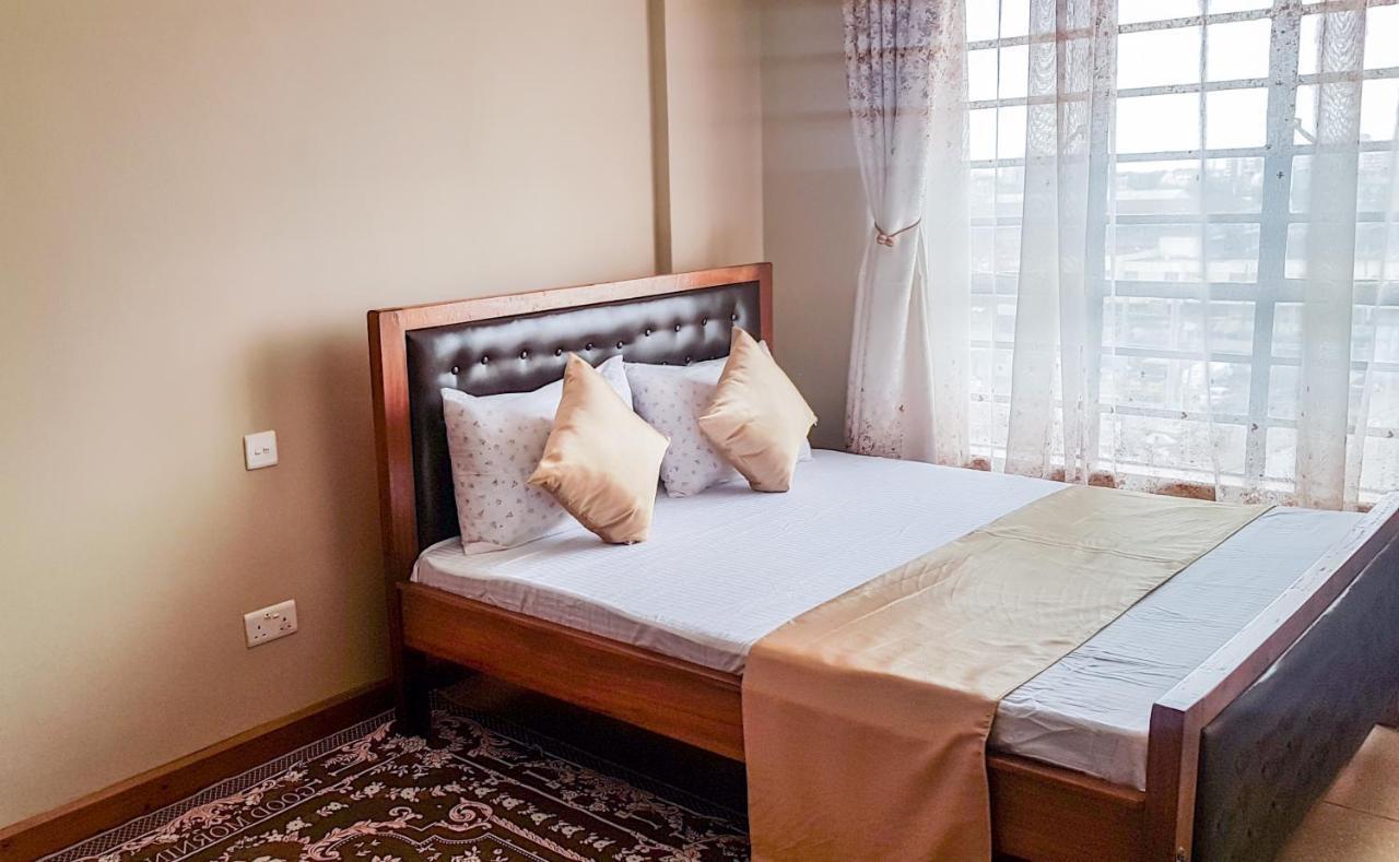 Nairobi West Suites Extérieur photo