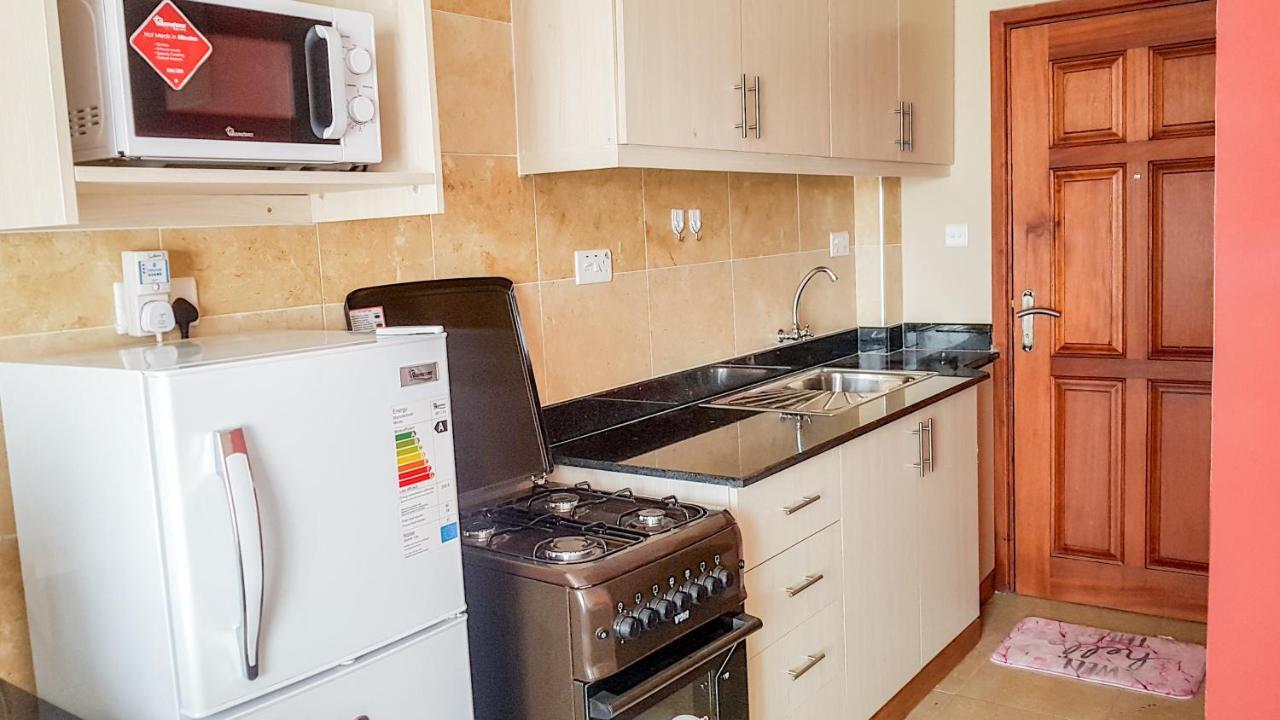 Nairobi West Suites Extérieur photo